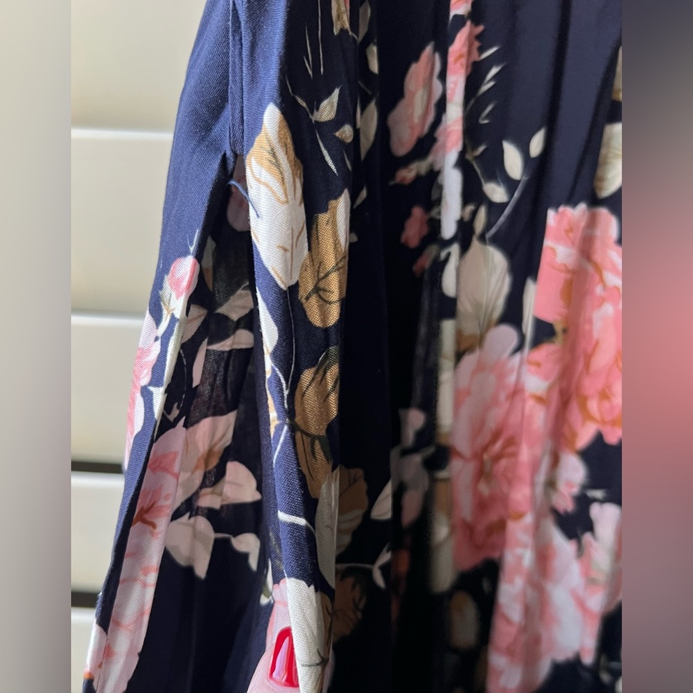 BLOOMCHIC - NWT - 14-16 - Navy/Pink/Ivory -
Maxi Dress - Picture 10 of 12